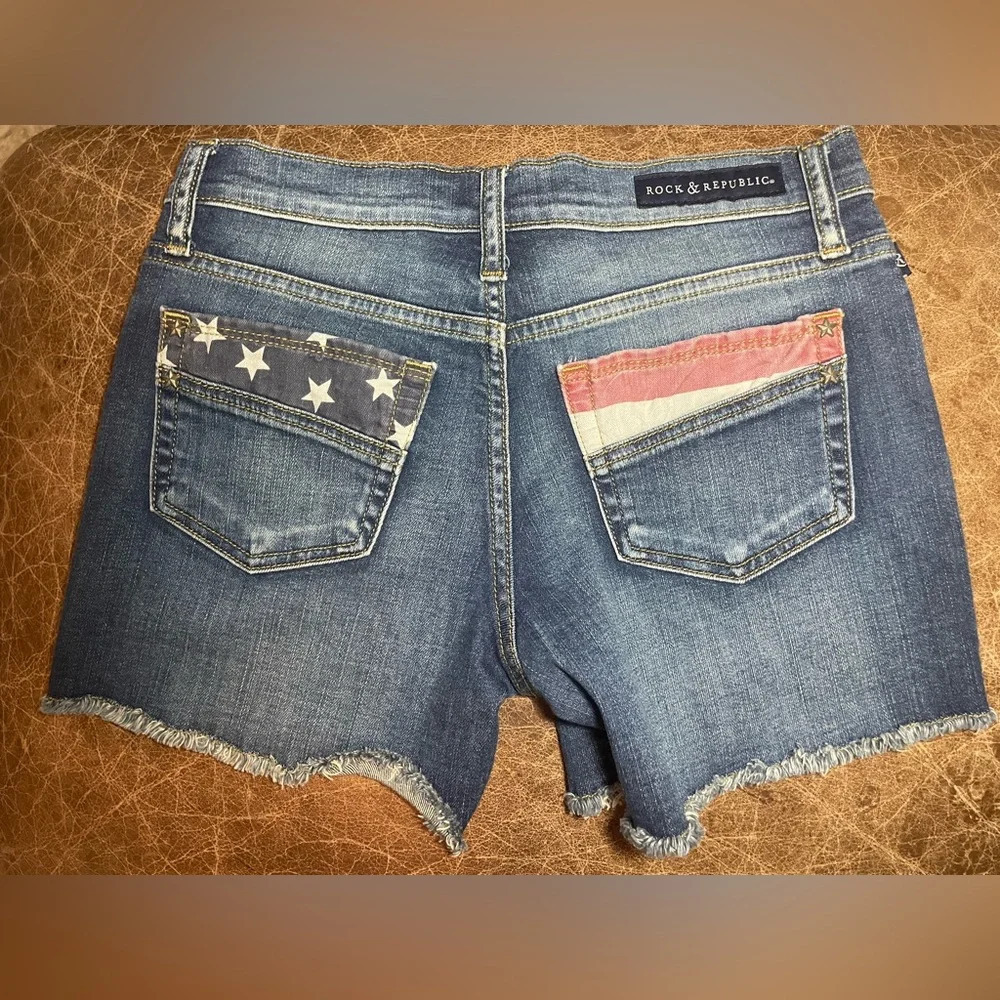 Rock & Republic Hula American Flag 4” Denim Shorts size 2 - Picture 1 of 8
